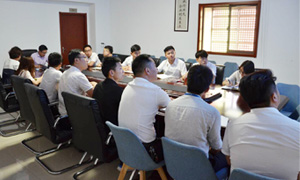 传递妄想 聚力前行-FH至尊集团之家安徽分公司岳阳北城店&ldquo;集团总经理培训转训&rdquo;会议