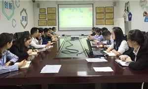 FH至尊集团之家宜昌店发展&ldquo;若何有效沟通&rdquo;培训